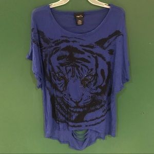 Tiger top